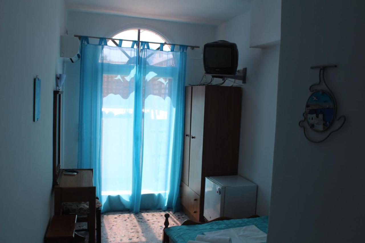 Santa Irini Hotel Perissa  Luaran gambar