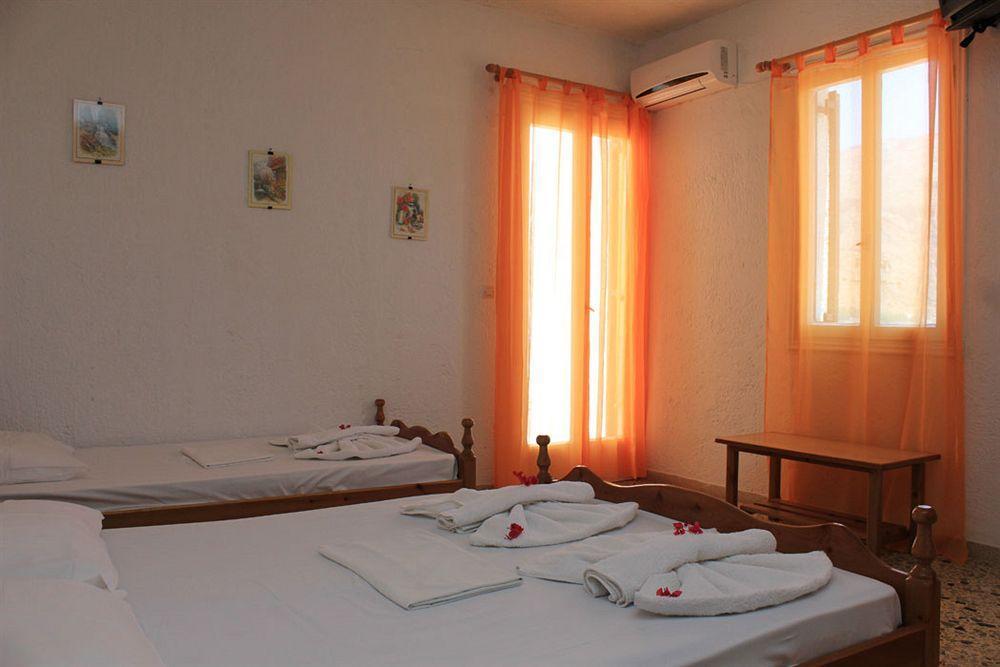 Santa Irini Hotel Perissa  Luaran gambar