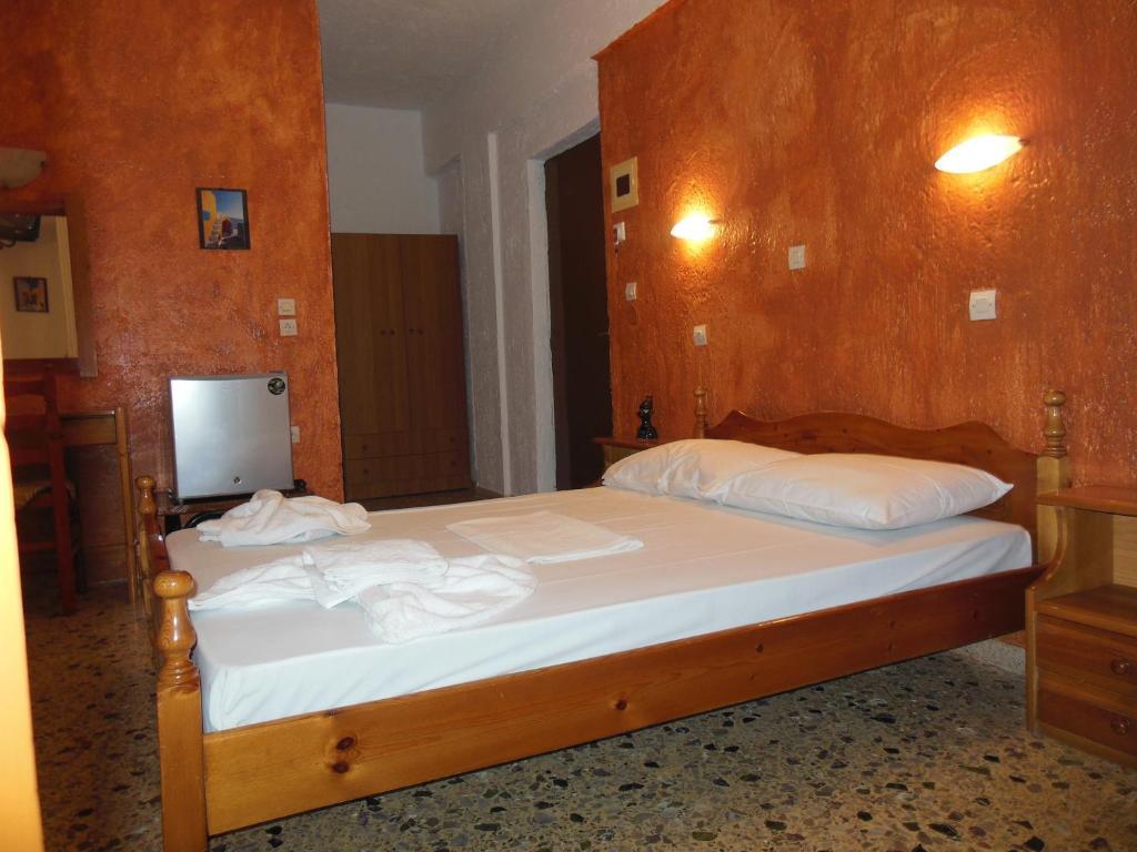 Santa Irini Hotel Perissa  Bilik gambar