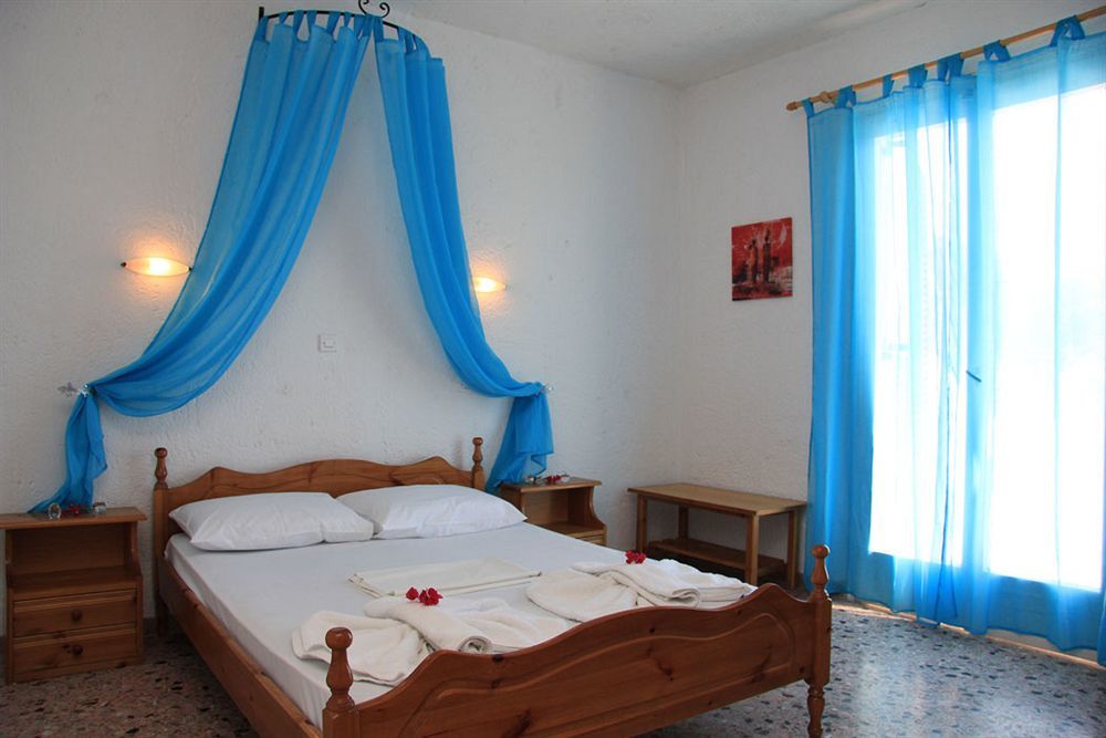 Santa Irini Hotel Perissa  Luaran gambar