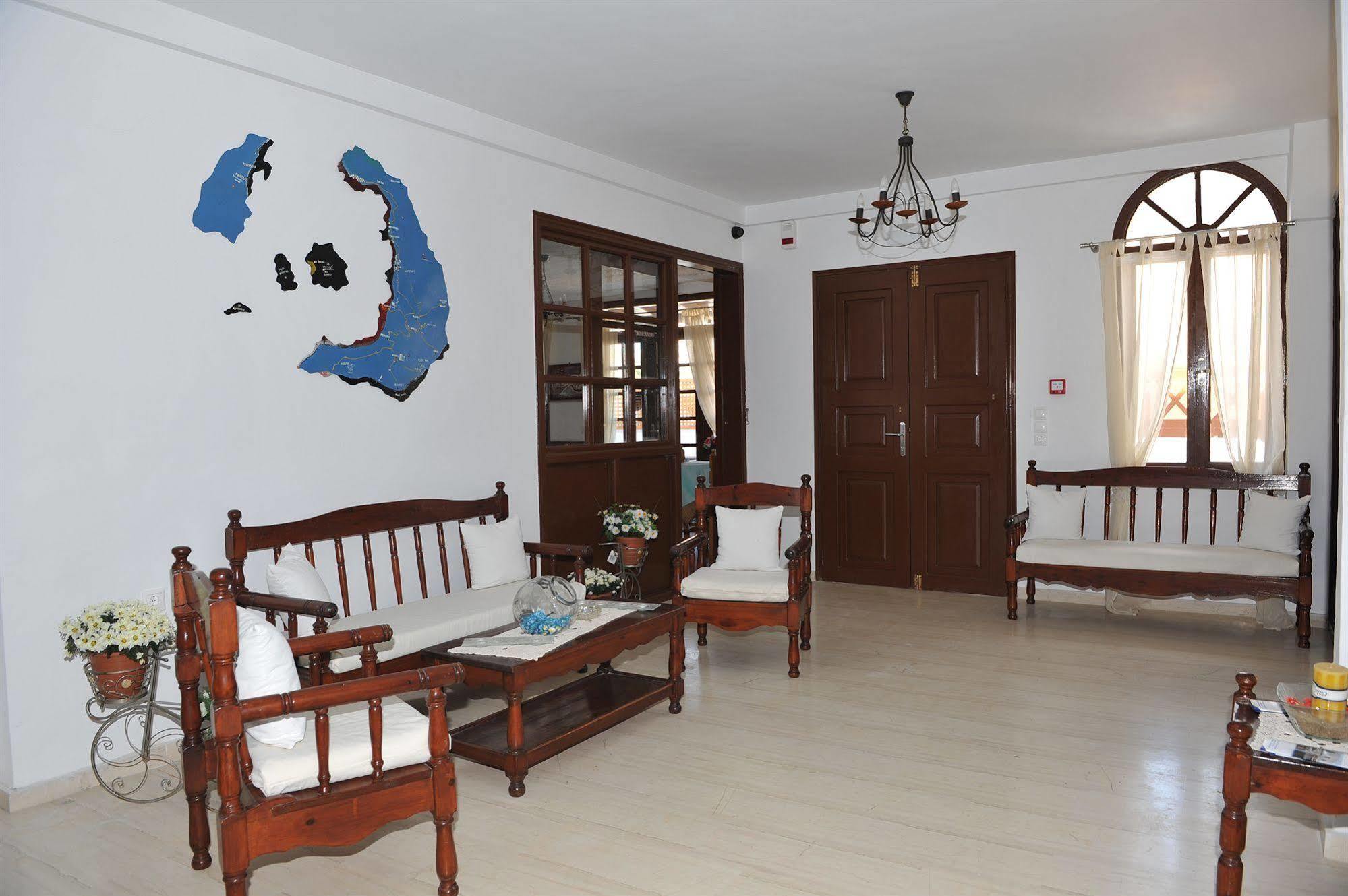 Santa Irini Hotel Perissa  Luaran gambar
